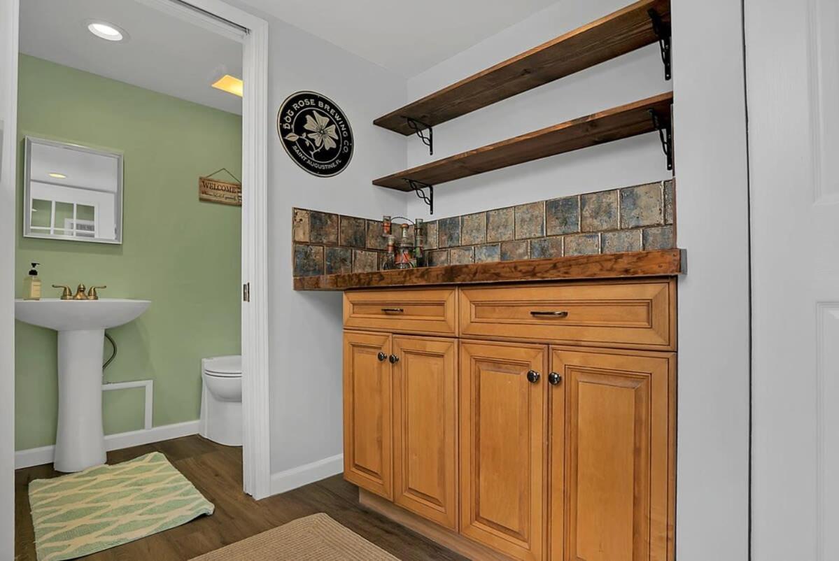 Charming Cottage W Pool, Walkable To Downtown Сент-Огастин Экстерьер фото