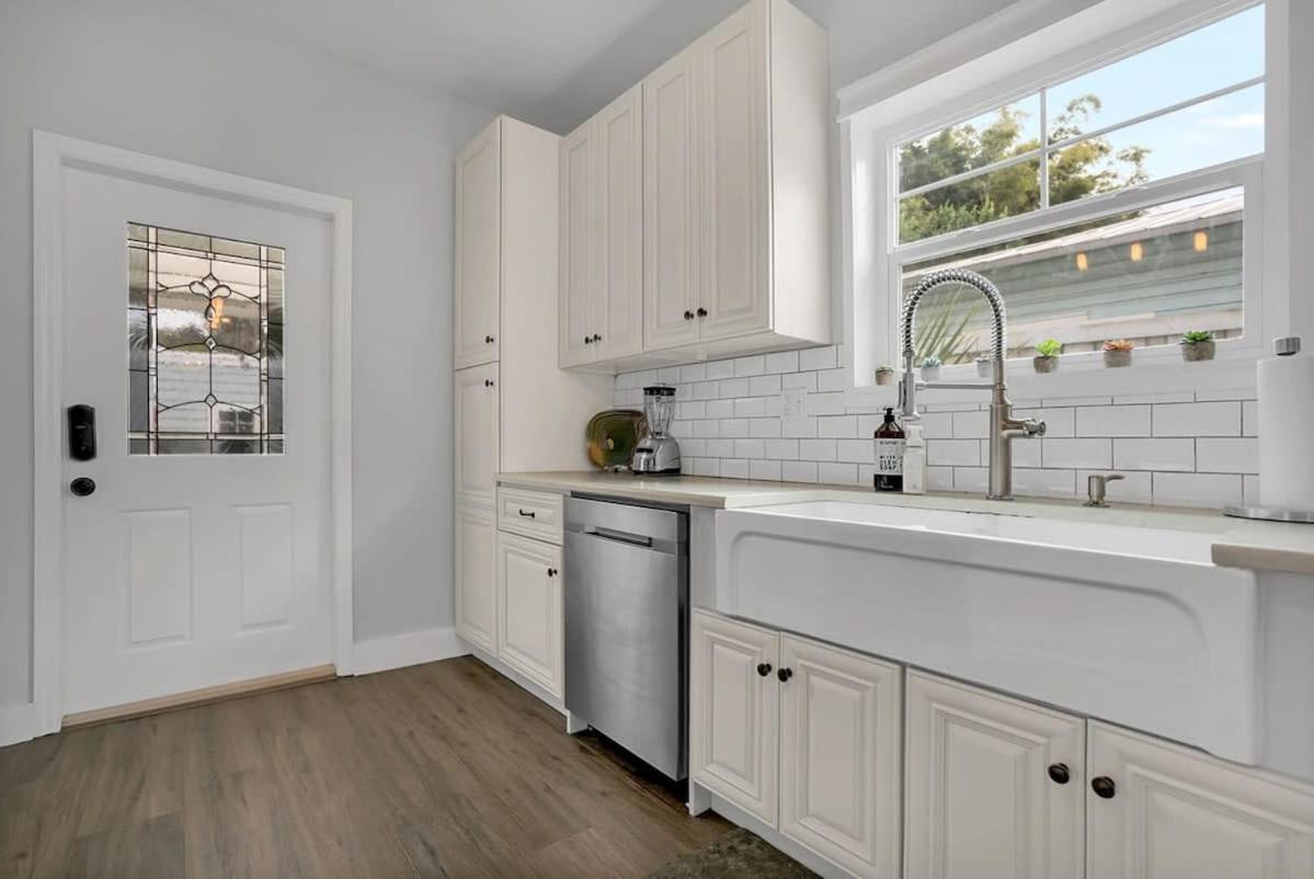 Charming Cottage W Pool, Walkable To Downtown Сент-Огастин Экстерьер фото